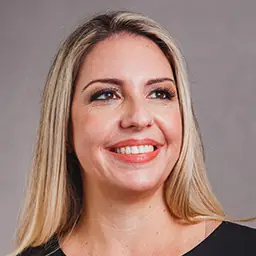 Aline terciotti Pedroso Gestora Instituto iris de Luz